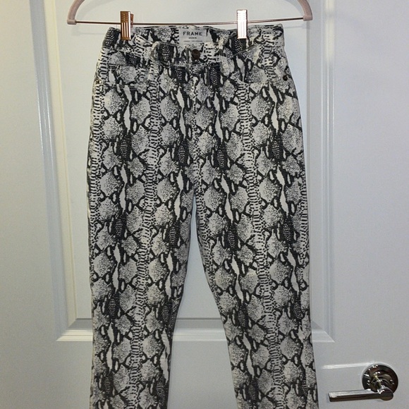 Frame Ali High-Rise Cigarette Python-Print Jeans - Picture 3 of 9